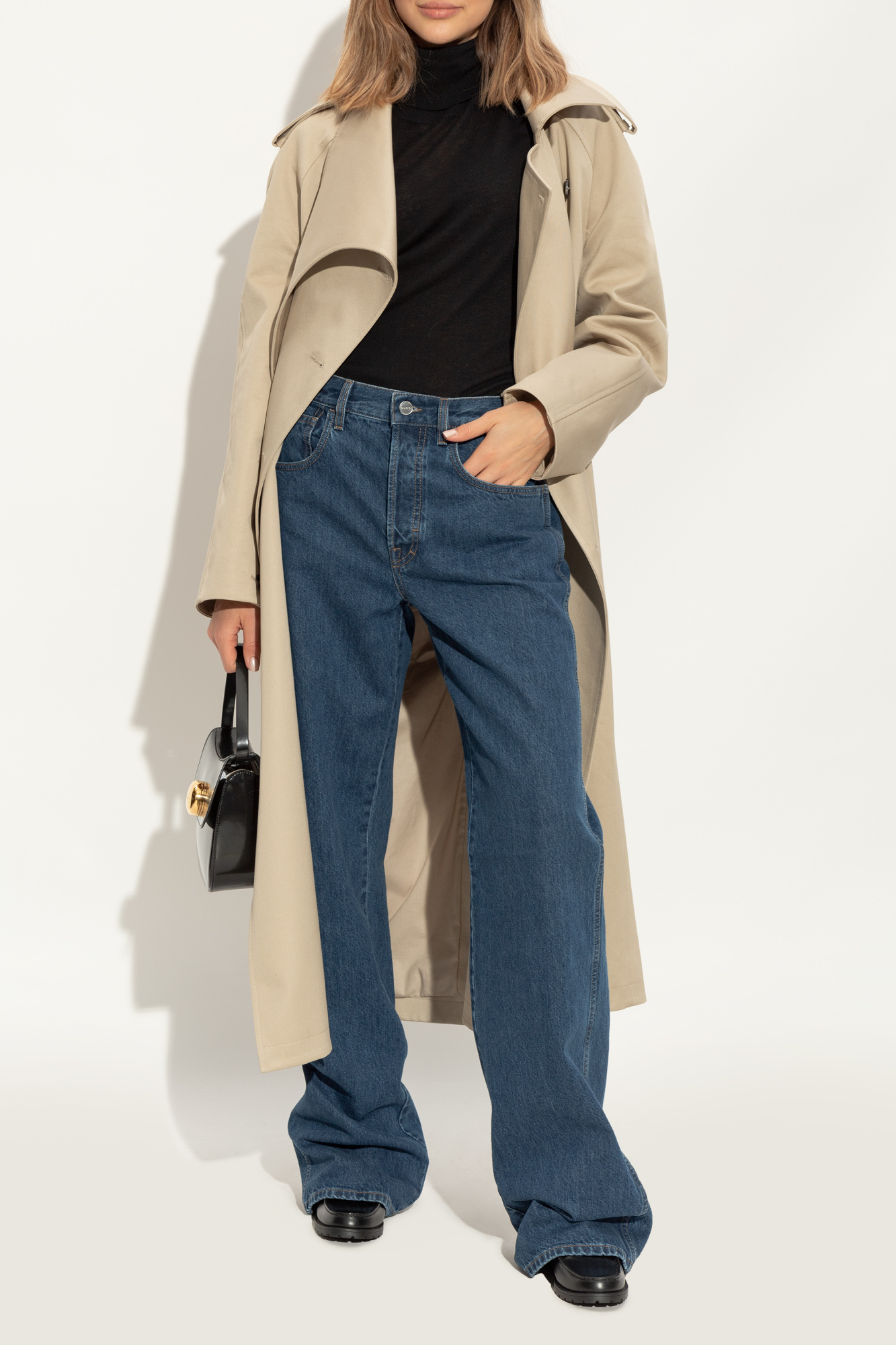 CoachコーチJocelyn Crinkle Leather Logo Loafersローファー COACH Jocelyn Crinkle Leather Logo Loafers in White | Lyst